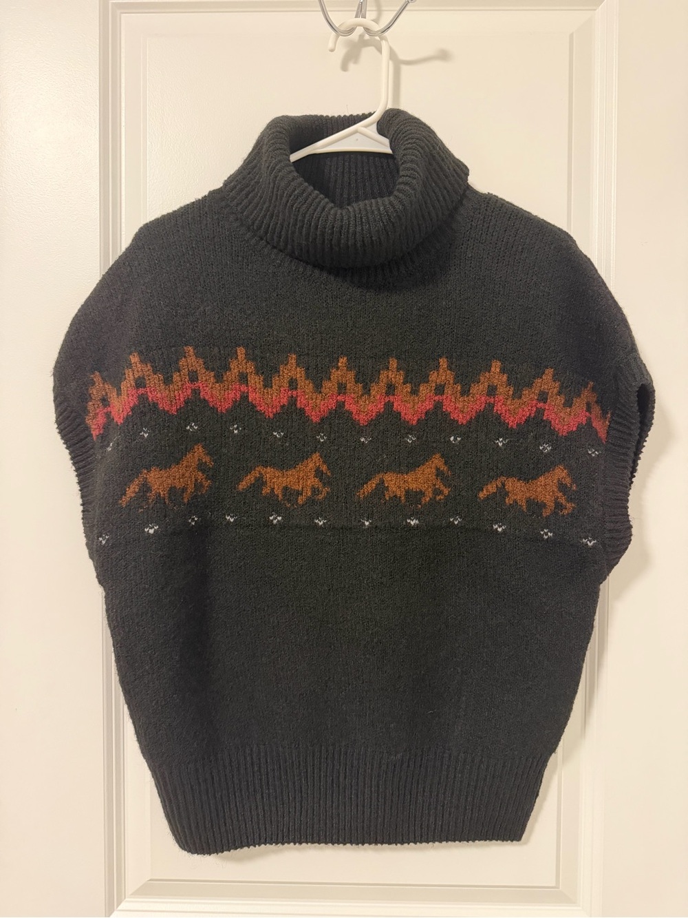 7 For All Mankind Women's Black Horse Fair Isle Mock Neck Knit Sweater Vest L - Picture 11 of 11
